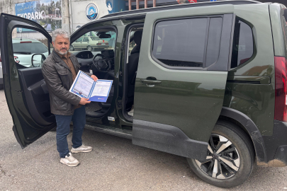 Sıfır aldığı aracı ekspertizde boyalı çıktı, yetkili servis iki farklı rapor verdi