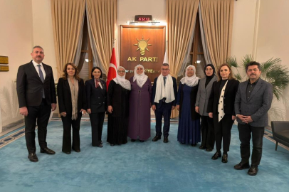 'Barış Anneleri'nden TBMM AK Parti Grubu'na ziyaret