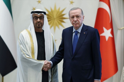Cumhurbaşkanı Erdoğan, BAE Başkanı Zayed Al Nahyan ile telefonda görüştü