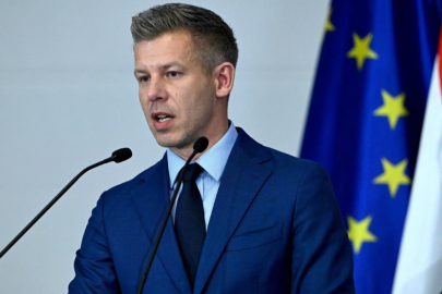 Macaristan’ın yeni Başbakanı Peter Magyar, yemin ederek göreve başladı