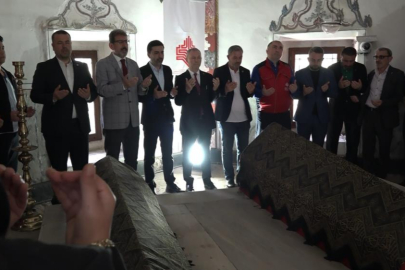 Fatih Sultan Mehmed'in annesi Hüma Hatun dualarla yad edildi