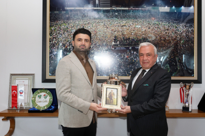 Başkan Şadi Özdemir’den Bursaspor’a tebrik ziyareti