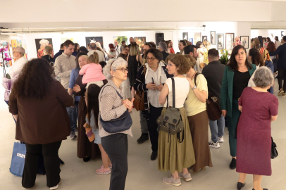 Nilüfer’de 106 kursiyerden sanat dolu yıl sonu sergisi