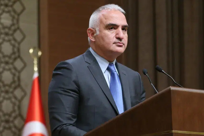 Bakan Ersoy’dan tarihi eser kaçakçılığı operasyonları hakkında açıklama