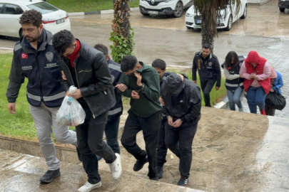 Sahte e-devlet siteleriyle 1,5 milyarlık vurgun yaptılar