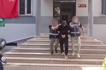 Bursa'da 4 firari yakalandı