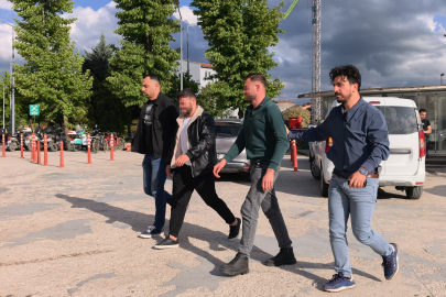 İnegöl’de enseden bıçaklayan şüpheli ile ağabeyi yakalandı