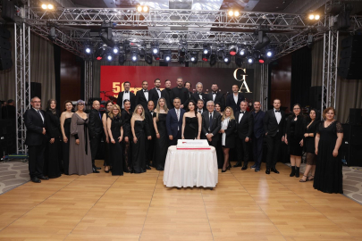 Bursa'da mesleğin duayeni içmimarlara ödül