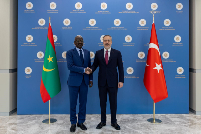 Bakan Fidan, Moritanyalı mevkidaşı Merzoug ile görüştü