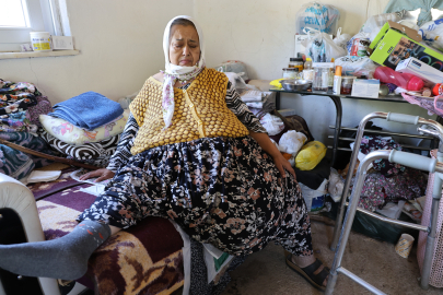 Her geçen gün karnı büyüyen çaresiz kadın 170 kiloya ulaştı