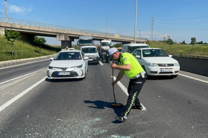 Trafik polisinden örnek davranış