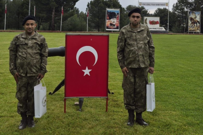 Özel bireyler için özel gün: Bir günlüğüne asker oldular