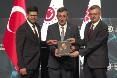 Cevdet Yılmaz: “Türkiye 23 yılda istikrarlı büyüme kaydetti”
