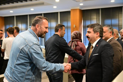 Başkan Oktay Yılmaz belediye personeliyle bayramlaştı