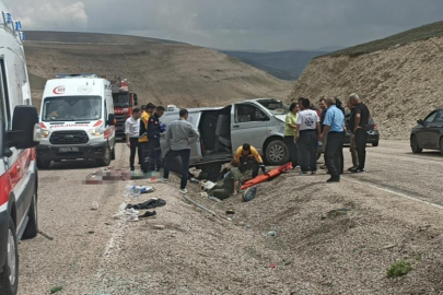 Bayram tatili yolunda feci kaza: 1 ölü, 8 yaralı