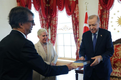 Demokrasi şehitleri mağdurları ilk kez Dolmabahçe’de