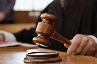 Yargıtay'dan emsal karar i: Sürekli iş değiştirmek boşanma sebebi