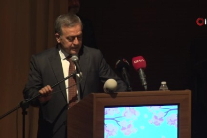 Şifa veren eller, Türk halk müziği konseriyle mest etti