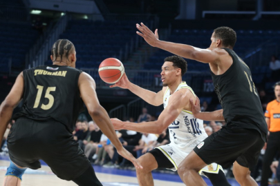 Fenerbahçe yarı finalde