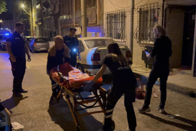 Bursa'da annesini bıçaklayıp dehşet saçtı...