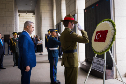 Bakan Fidan, Kore Savaşı Anıtı'nı ziyaret etti