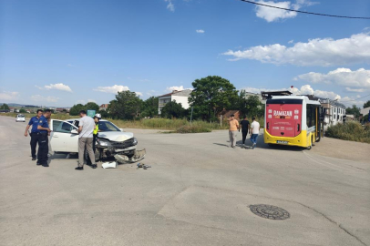 Bursa’da feci kaza: 3 yaralı
