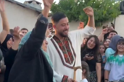 Dünyaca ünlü DJ Mahmut Orhan köyünde konser verdi