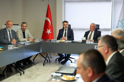 Başkan Şadi Özdemir, Bursa Büyükşehir Belediye Başkan Vekili Biba'yı ağırladı