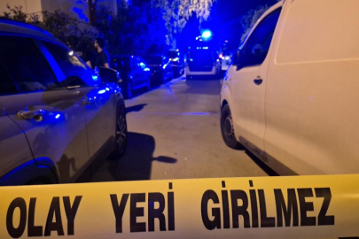 Babasının cesediyle 2 gün aynı evde yaşadı