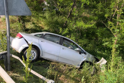 Bursa'da iki otomobil çarpıştı: 6 yaralı