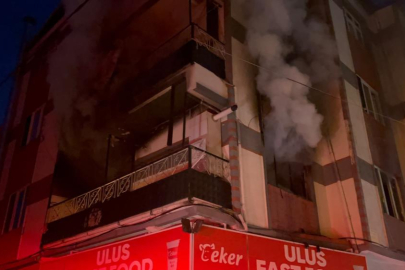 Bursa'da yangın: Anne, baba ve 3 çocuk dumandan etkilendi
