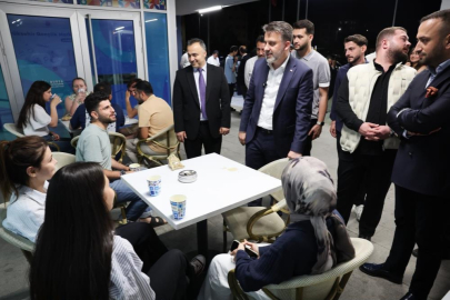 Başkan Vekili Biba öğrencilerle bir araya geldi
