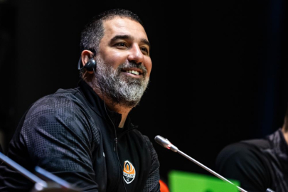 Arda Turan, Ukrayna'da yılın teknik direktörü seçildi