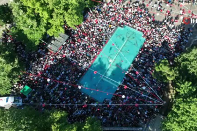 Bursa'da dev ekranlarda Dünya Kupası heyecanı yaşandı