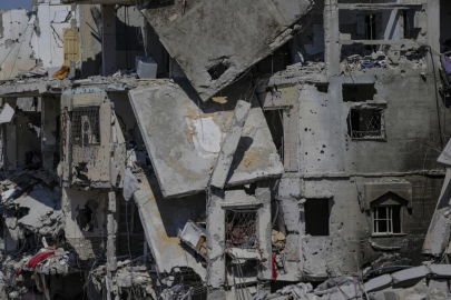Gazze'de can kaybı 72 bin 996’ya yükseldi