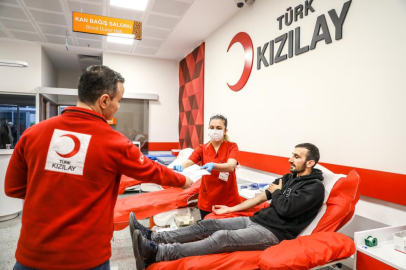 Kızılay'a yılın ilk 5 ayında 1,2 milyon ünite kan bağışı yapıldı