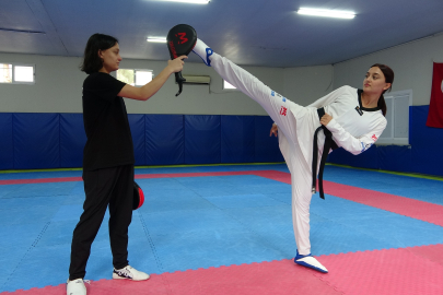 Spor hayatı bitecek denilen milli taekwondocu, şampiyon olarak geri döndü
