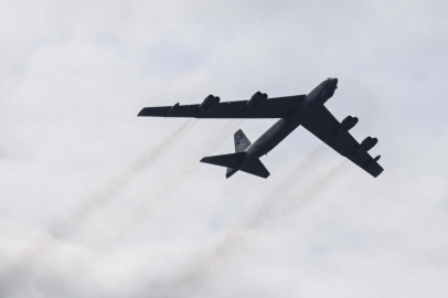 ABD’de B-52 bombardıman uçağı düştü