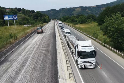 Yalova-Bursa kara yolunda asfaltlama çalışması devam ediyor