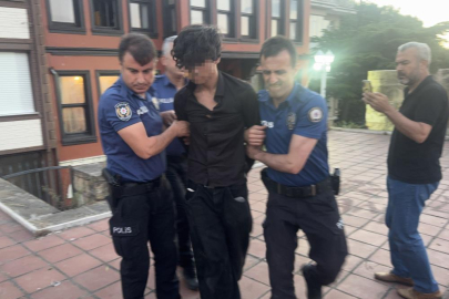 Bursa'da surlarda intihara kalkışan genç son anda kurtarıldı