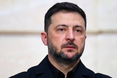 Polonya, Zelenskiy'e verdiği en yüksek devlet nişanını geri aldı