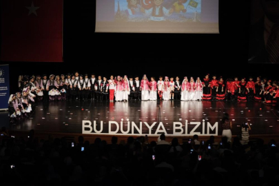 Bursa'da minikler yıl sonu gösterisinde hünerlerini sergiledi