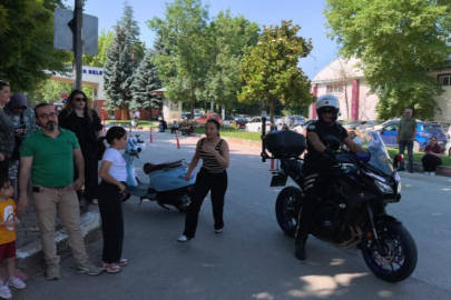 Bursa'da sınava 1 dakika kala polis yetiştirdi
