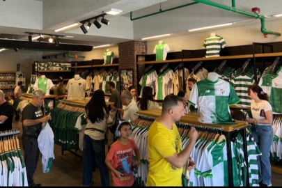 Bursaspor formalarına taraftardan yoğun ilgi