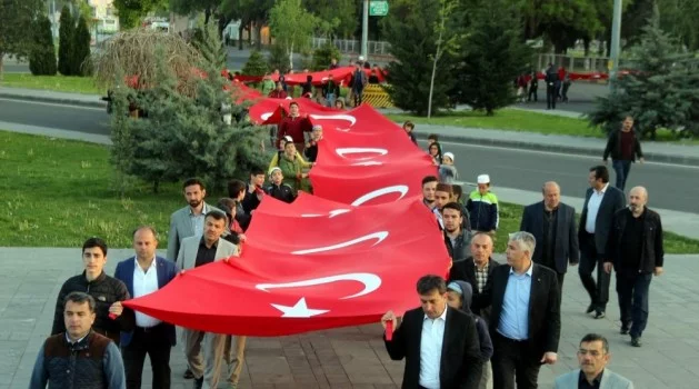 57. Alay Kayseri’de dev Türk Bayrağıyla anıldı