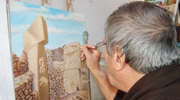 60 yıllık ressam fırça darbeleriyle Şanlıurfa tarihini yaşatıyor