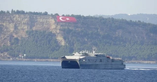 ABD yüksek hızlı transfer gemisi Çanakkale Boğazı’ndan geçti