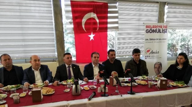 AK Parti Avcılar Belediye Başkan Adayı Dr. İbrahim Ulusoy, Sivaslı vatandaşlara buluştu