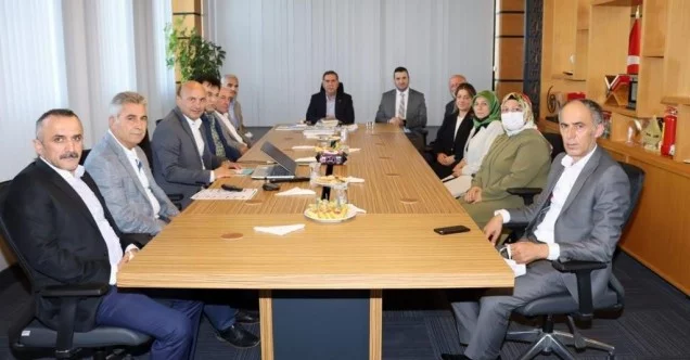 AK Parti Genel Merkez Yerel Yönetimler Başkan Yardımcısı Zenbilci: "Altınova, hızla gelişip büyüyor"