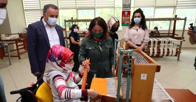 AK Parti İl Başkan Yardımcısı Madak, Bağcılar Engelliler Sarayı’nı gezdi